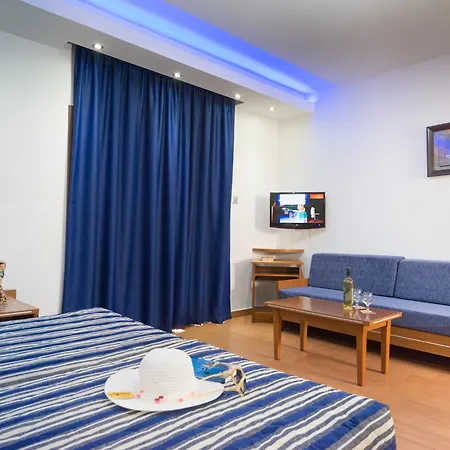 Loutsiana Deluxe Apts Hotel de apartamente 3*